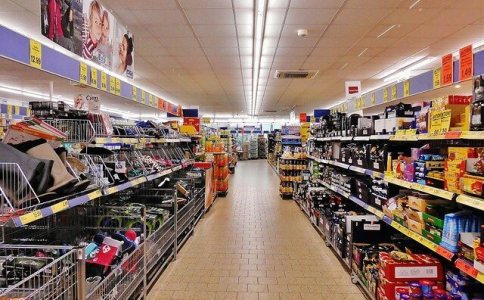给百货店起个什么名字好 给百货店起个什么名字好