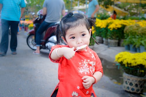 姓丁女生名字叫什么好听又有内涵的-丁玟瑄:周易测名字打分