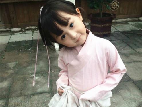 杨子萱名字测试打分,杨子萱姓名测试打分