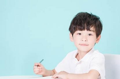 刚出生婴儿起名字,刚出生小孩起名大全