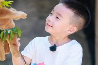 男孩姓李有气质有底蕴的名字，李姓男孩大气有涵养的名字